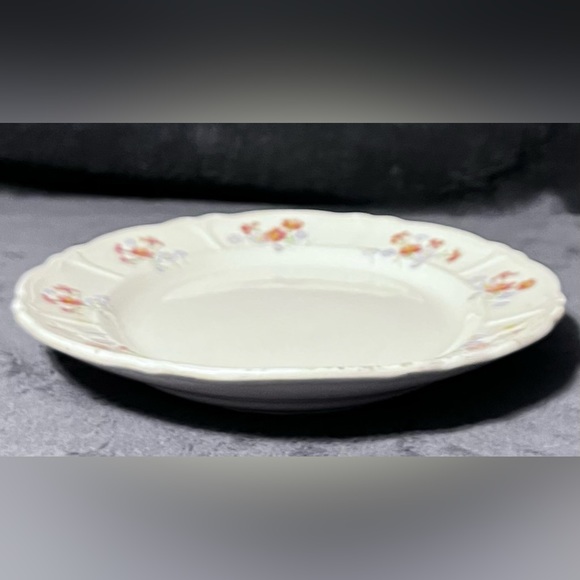 Vintage 1939 Homer Laughlin Floral Pattern Oval Serving Platter. - Picture 5 of 11